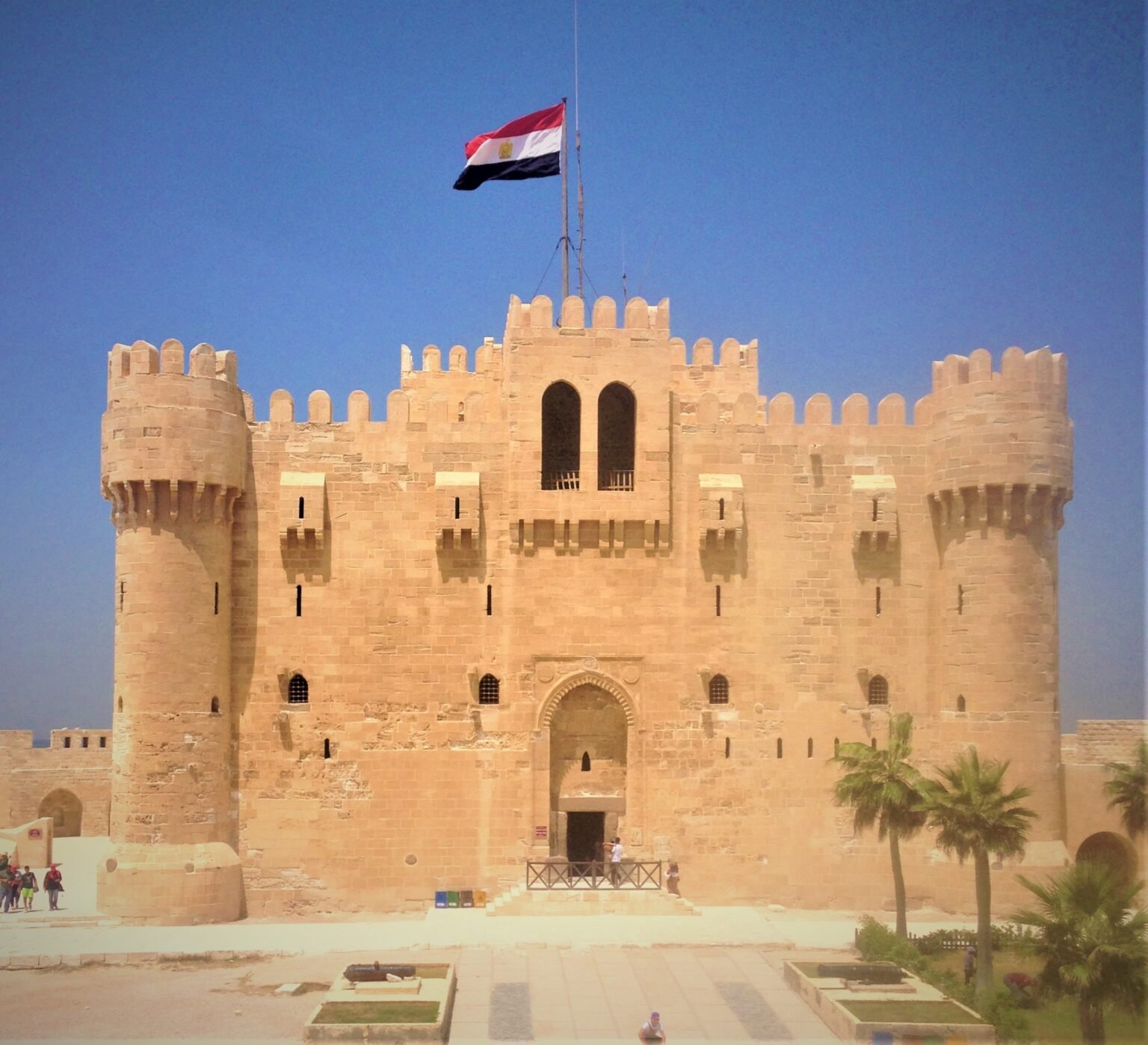 A sandstone citadel flying the Egyptian flag